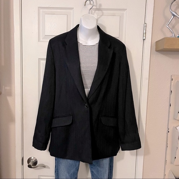 Larry Levine Jackets & Blazers - Larry Levine Sport Black Chevron Textured Oversized One Button Blazer 14